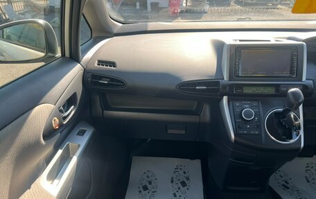Toyota Wish II, 2010 год, 1 249 000 рублей, 19 фотография