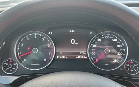Volkswagen Touareg III, 2017 год, 3 790 000 рублей, 13 фотография