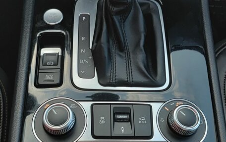 Volkswagen Touareg III, 2017 год, 3 790 000 рублей, 21 фотография