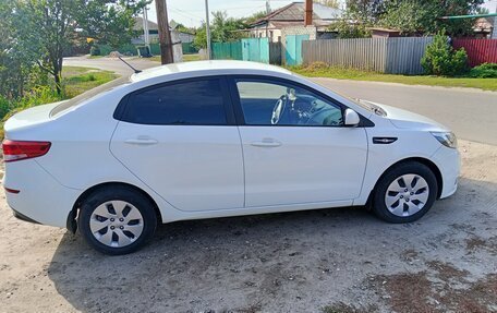 KIA Rio III рестайлинг, 2016 год, 1 400 000 рублей, 11 фотография