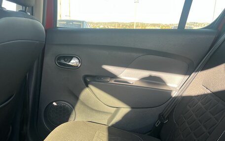 Renault Sandero II рестайлинг, 2017 год, 1 026 000 рублей, 20 фотография