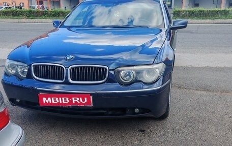 BMW 7 серия, 2004 год, 650 000 рублей, 1 фотография