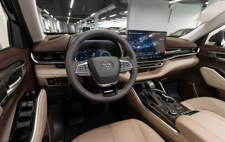 Toyota Highlander, 2026 год, 5 600 000 рублей, 7 фотография