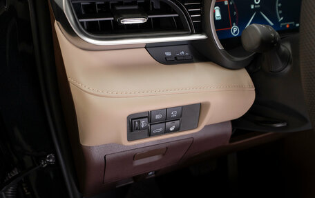Toyota Highlander, 2026 год, 5 600 000 рублей, 18 фотография