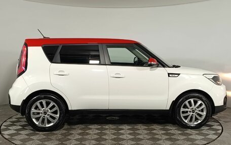 KIA Soul II рестайлинг, 2019 год, 1 690 000 рублей, 8 фотография