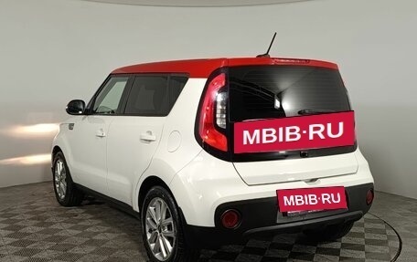KIA Soul II рестайлинг, 2019 год, 1 690 000 рублей, 5 фотография