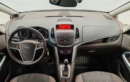 Opel Zafira C рестайлинг, 2013 год, 950 000 рублей, 4 фотография