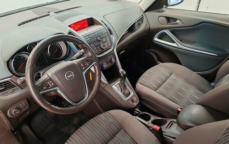 Opel Zafira C рестайлинг, 2013 год, 950 000 рублей, 16 фотография