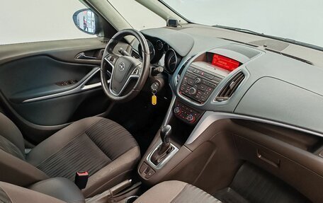 Opel Zafira C рестайлинг, 2013 год, 950 000 рублей, 30 фотография