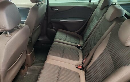 Opel Zafira C рестайлинг, 2013 год, 950 000 рублей, 28 фотография