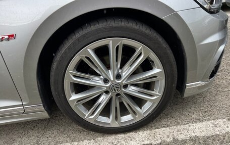 Volkswagen Passat B8 рестайлинг, 2015 год, 1 690 000 рублей, 7 фотография