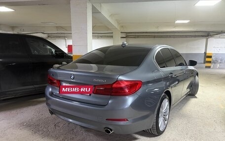 BMW 5 серия, 2018 год, 2 900 000 рублей, 3 фотография