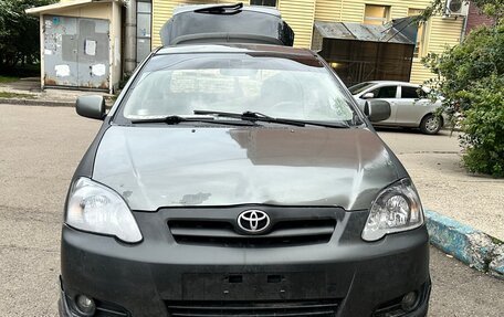 Toyota Corolla, 2004 год, 500 000 рублей, 2 фотография