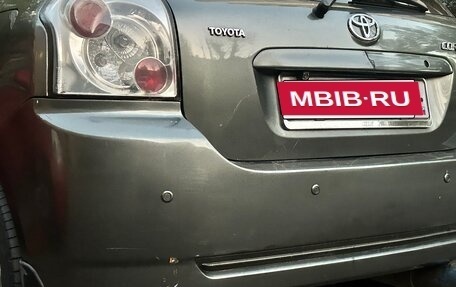 Toyota Corolla, 2004 год, 500 000 рублей, 8 фотография