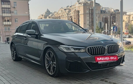 BMW 5 серия, 2021 год, 7 300 000 рублей, 3 фотография