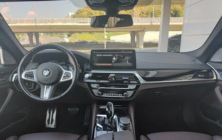 BMW 5 серия, 2021 год, 7 300 000 рублей, 14 фотография