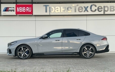 BMW 5 серия, 2025 год, 7 900 000 рублей, 8 фотография