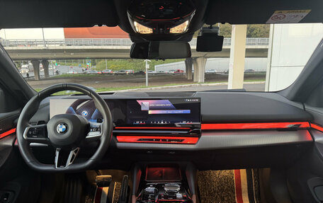 BMW 5 серия, 2025 год, 7 900 000 рублей, 14 фотография