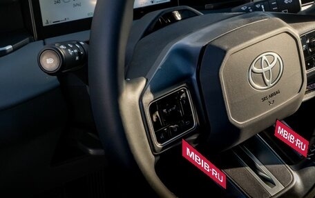 Toyota RAV4, 2026 год, 4 274 000 рублей, 25 фотография