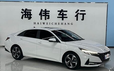 Hyundai Elantra, 2022 год, 1 440 000 рублей, 3 фотография