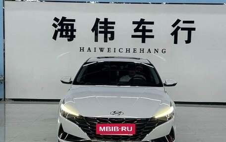 Hyundai Elantra, 2022 год, 1 440 000 рублей, 2 фотография