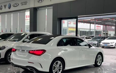 Mercedes-Benz A-Класс, 2023 год, 1 620 000 рублей, 5 фотография