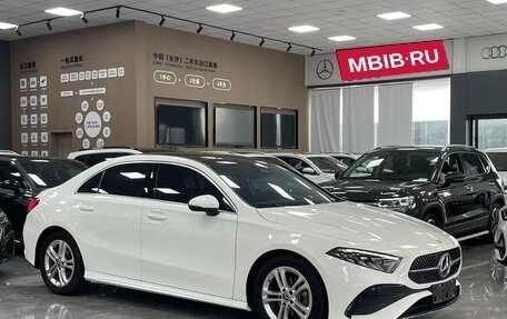 Mercedes-Benz A-Класс, 2023 год, 1 620 000 рублей, 4 фотография