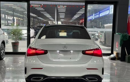 Mercedes-Benz A-Класс, 2023 год, 1 620 000 рублей, 7 фотография