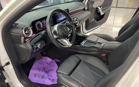 Mercedes-Benz A-Класс, 2023 год, 1 620 000 рублей, 8 фотография