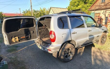 Chevrolet Niva I рестайлинг, 2005 год, 550 000 рублей, 5 фотография
