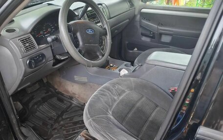 Ford Explorer III, 2003 год, 350 000 рублей, 2 фотография