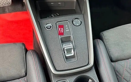 Audi A3, 2023 год, 2 350 000 рублей, 13 фотография