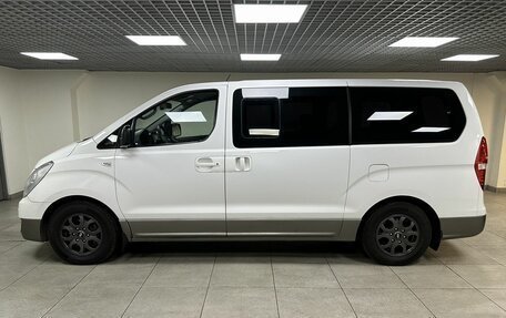 Hyundai H-1 II рестайлинг, 2013 год, 1 850 000 рублей, 8 фотография