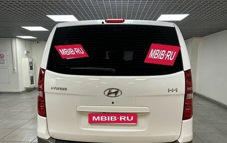 Hyundai H-1 II рестайлинг, 2013 год, 1 850 000 рублей, 6 фотография