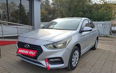 Hyundai Solaris II рестайлинг, 2018 год, 1 299 000 рублей, 3 фотография