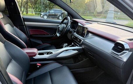 Geely Coolray I, 2022 год, 1 680 000 рублей, 10 фотография