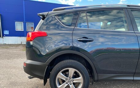 Toyota RAV4, 2015 год, 1 995 000 рублей, 31 фотография