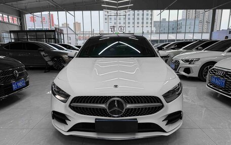 Mercedes-Benz A-Класс, 2022 год, 1 510 000 рублей, 2 фотография