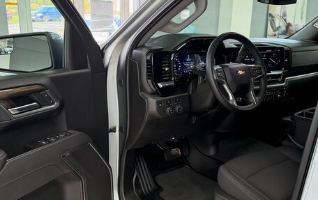 Chevrolet Silverado, 2025 год, 6 990 000 рублей, 12 фотография