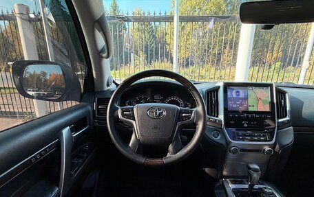 Toyota Land Cruiser 200, 2015 год, 4 649 000 рублей, 11 фотография