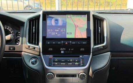 Toyota Land Cruiser 200, 2015 год, 4 649 000 рублей, 26 фотография