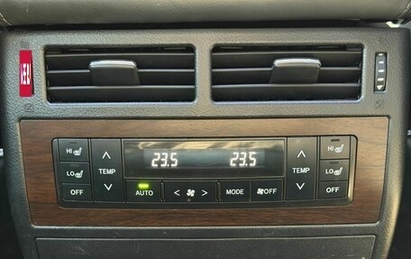 Toyota Land Cruiser 200, 2015 год, 4 649 000 рублей, 25 фотография