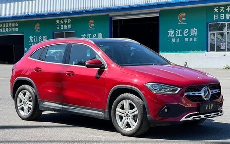 Mercedes-Benz GLA, 2022 год, 2 240 000 рублей, 3 фотография