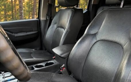 Nissan Navara (Frontier), 2013 год, 1 700 000 рублей, 5 фотография