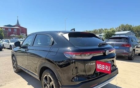 Honda Vezel, 2023 год, 1 633 000 рублей, 4 фотография