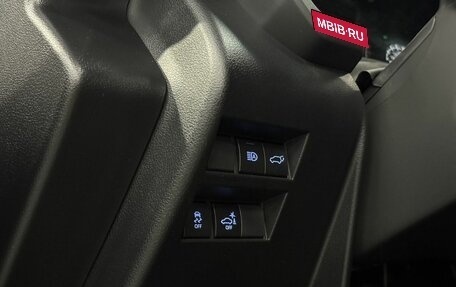 Toyota Land Cruiser, 2021 год, 10 800 000 рублей, 13 фотография