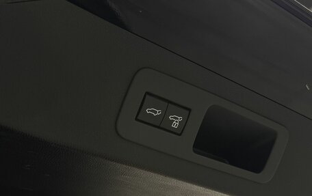 Toyota Land Cruiser, 2021 год, 10 800 000 рублей, 29 фотография