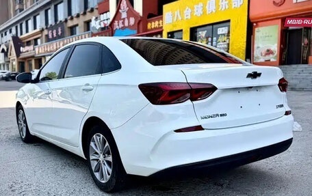 Chevrolet Monza, 2022 год, 1 070 000 рублей, 3 фотография