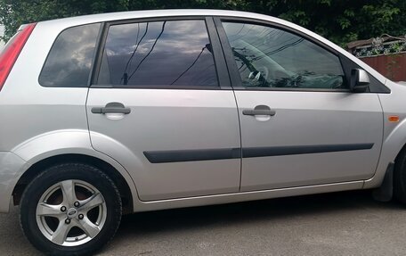Ford Fiesta, 2007 год, 370 000 рублей, 2 фотография