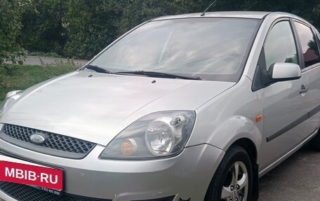 Ford Fiesta, 2007 год, 370 000 рублей, 3 фотография